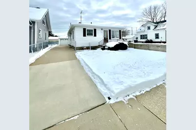 1531  Bryn Mawr Ave, Racine, WI 53403 - Photo 1