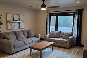 13207 Pioneer Rd, Meeme, WI 53063 - Photo 11