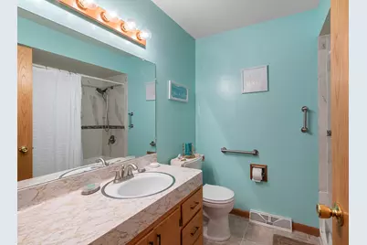 25919  Durand Ave, Racine, WI 53139 - Photo 19