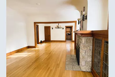 1904 N 83rd St, Wauwatosa, WI 53213 - Photo 13