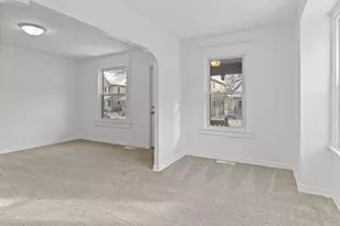 2409 N 21st St, Milwaukee, WI 53206 - Photo 15