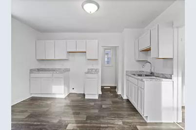 2409 N 21st St, Milwaukee, WI 53206 - Photo 5