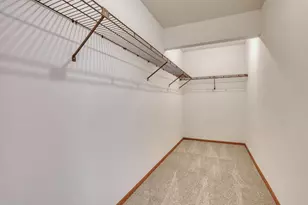 W176N9734 Riversbend Circle, Germantown, WI 53022 - Photo 9