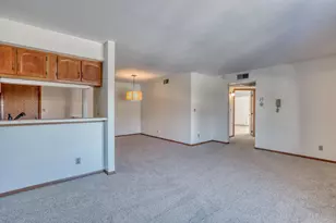 W176N9734 Riversbend Circle, Germantown, WI 53022 - Photo 3