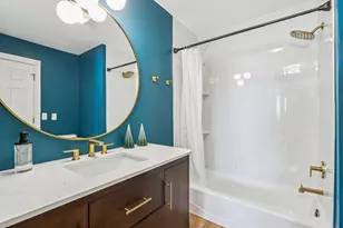 303 E Henry Clay St, Whitefish Bay, WI 53217 - Photo 15