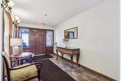 303 E Henry Clay St #306, Whitefish Bay, WI 53217 - Photo 25