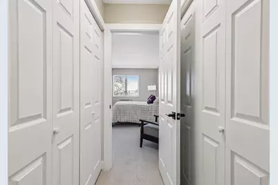 303 E Henry Clay St #306, Whitefish Bay, WI 53217 - Photo 13