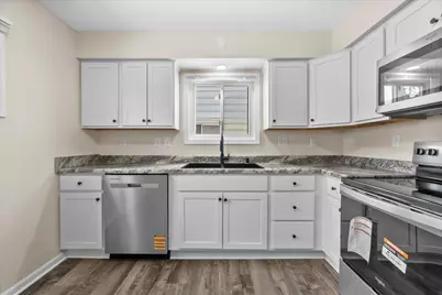 4655 N 20th St, Milwaukee, WI 53209 - Photo 3