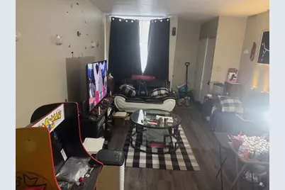 8877 N Swan Rd #B, Milwaukee, WI 53224 - Photo 3