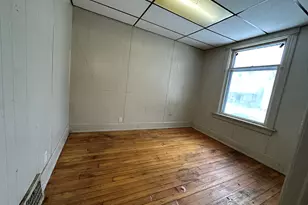 2463 N 22nd St, Milwaukee, WI 53206 - Photo 5