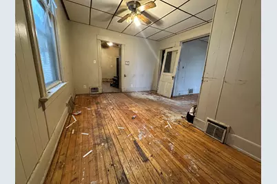 2463 N 22nd St, Milwaukee, WI 53206 - Photo 3