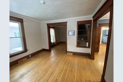 441  Hawthorn St, Burlington, WI 53105 - Photo 5