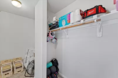 9285 S 51st St, Franklin, WI 53132 - Photo 23