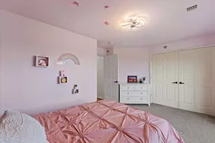 9285 S 51st St, Franklin, WI 53132 - Photo 15