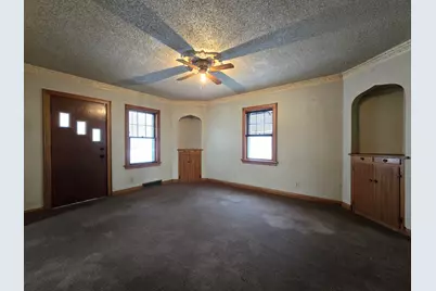 4123 W Good Hope Rd, Milwaukee, WI 53209 - Photo 11