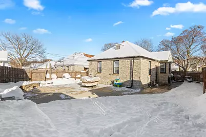 2839 S 46th St, Milwaukee, WI 53219 - Photo 23