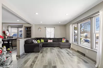 2839 S 46th St, Milwaukee, WI 53219 - Photo 15