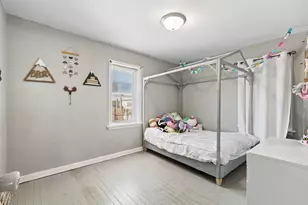 2839 S 46th St, Milwaukee, WI 53219 - Photo 11