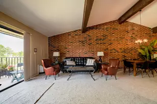 35 Lausanne Ct, Geneva, WI 53147 - Photo 5