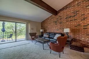 35 Lausanne Ct, Geneva, WI 53147 - Photo 3