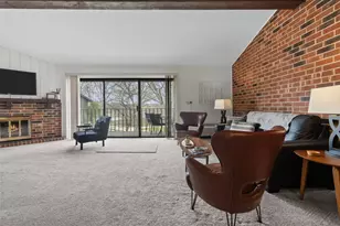 35 Lausanne Ct, Geneva, WI 53147 - Photo 5