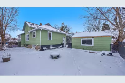 666 W 9th Ave, Oshkosh, WI 54902 - Photo 25