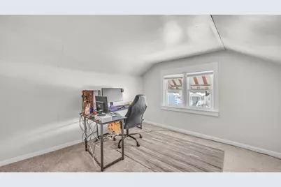 666 W 9th Ave, Oshkosh, WI 54902 - Photo 13