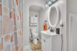 666 W 9th Ave, Oshkosh, WI 54902 - Photo 17