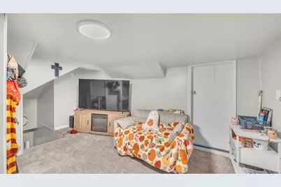 666 W 9th Ave, Oshkosh, WI 54902 - Photo 11