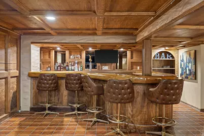 8100 W Imperial Dr, Franklin, WI 53132 - Photo 17