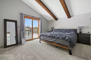 8100 W Imperial Dr, Franklin, WI 53132 - Photo 13