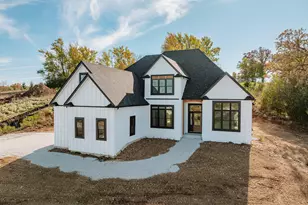 2417 Troy Hill Ct, East Troy, WI 53120 - Photo 5