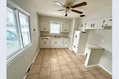 6560 N 60th St, Milwaukee, WI 53223 - Photo 3