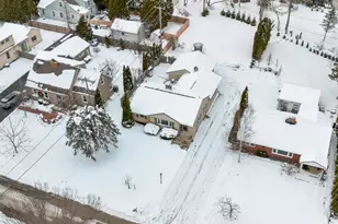 412 E Spooner Rd, Fox Point, WI 53217 - Photo 39