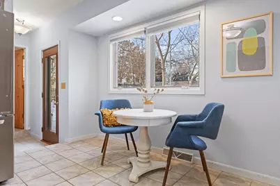 8155 N Mohawk Rd, Fox Point, WI 53217 - Photo 15