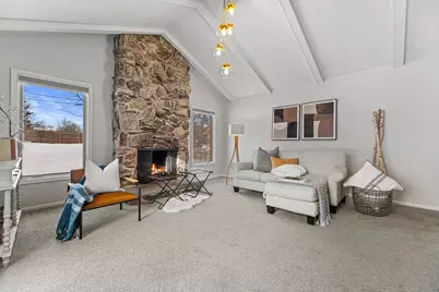 8155 N Mohawk Rd, Fox Point, WI 53217 - Photo 19