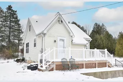 560 W Chestnut St, Port Washington, WI 53074 - Photo 19