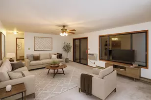 3227 W Meadows Ct, Sheboygan, WI 53081 - Photo 11