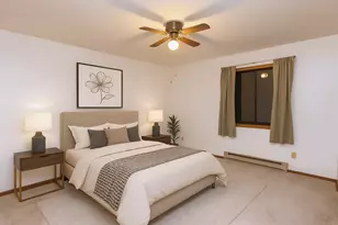 3227 W Meadows Ct, Sheboygan, WI 53081 - Photo 23