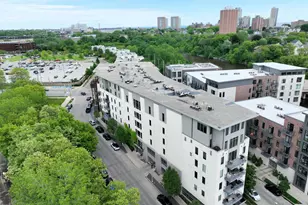 2080 N Commerce St, Milwaukee, WI 53212 - Photo 33