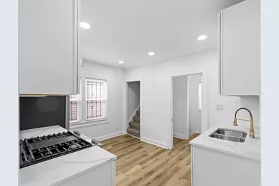 2929 N 25th St, Milwaukee, WI 53206 - Photo 9