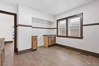 3673 S Ahmedi Ave, Saint Francis, WI 53235 - Photo 11