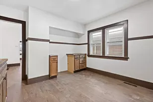 3673 S Ahmedi Ave, Saint Francis, WI 53235 - Photo 11