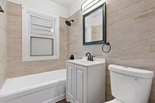 3673 S Ahmedi Ave, Saint Francis, WI 53235 - Photo 15