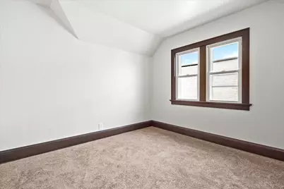 3673 S Ahmedi Ave, Saint Francis, WI 53235 - Photo 19