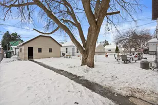 3673 S Ahmedi Ave, Saint Francis, WI 53235 - Photo 21