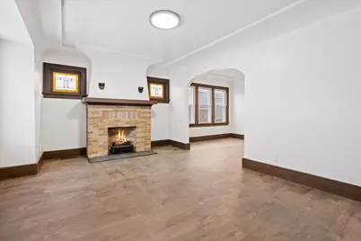 3673 S Ahmedi Ave, Saint Francis, WI 53235 - Photo 7