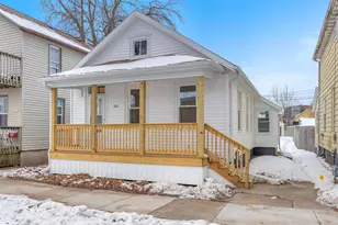 922 Kentucky Ave, Sheboygan, WI 53081 - Photo 1