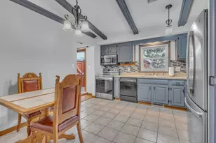 2324 Silver Leaf Ln, Sheboygan, WI 53083 - Photo 3