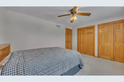 2324  Silver Leaf Ln, Sheboygan, WI 53083 - Photo 9